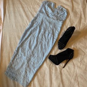 Pretty little thing blue strapless dress